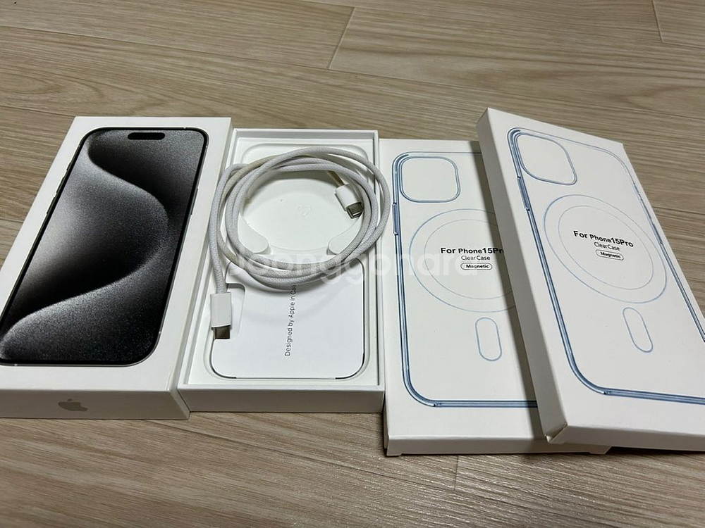 아이폰15프로 256기가 화이트티타늄 자급제--2