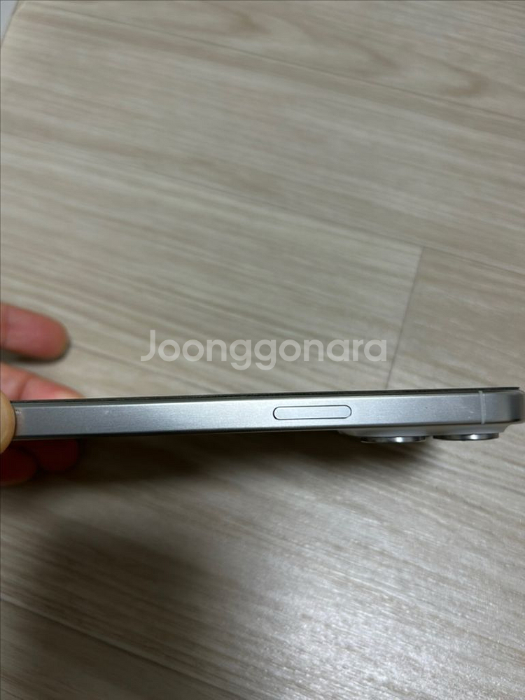 아이폰15프로 256기가 화이트티타늄 자급제--4