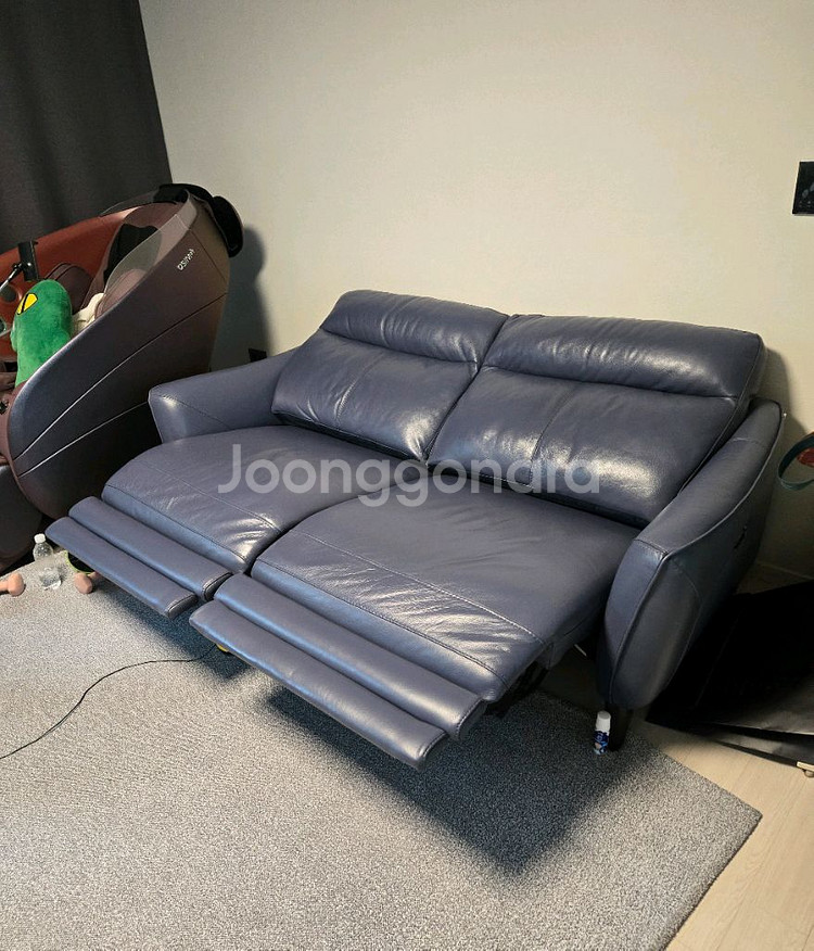 리클라이너 4인용 가죽 소파--1