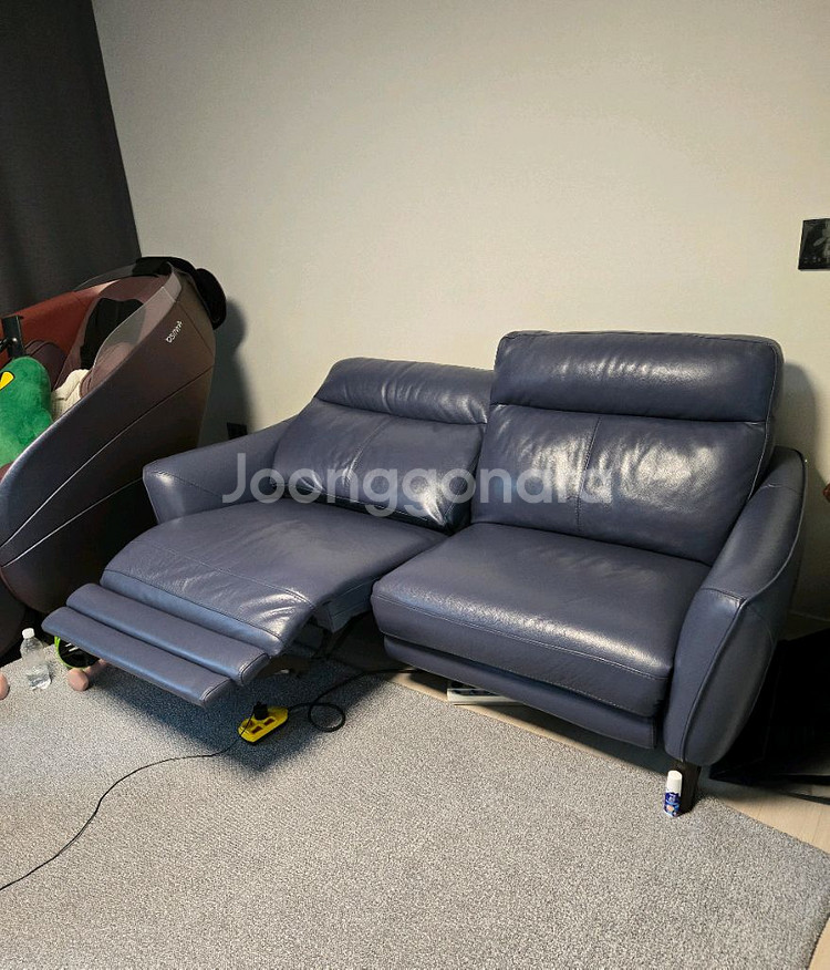 리클라이너 4인용 가죽 소파--2