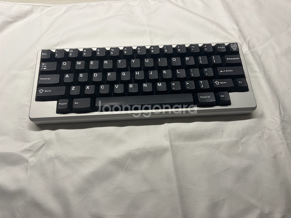 커스텀 키보드 조립해드립니다--2