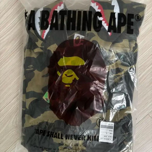 베이프 후드집업