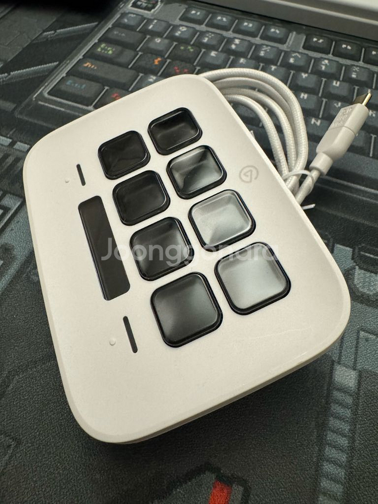 스트림덱 네오--1