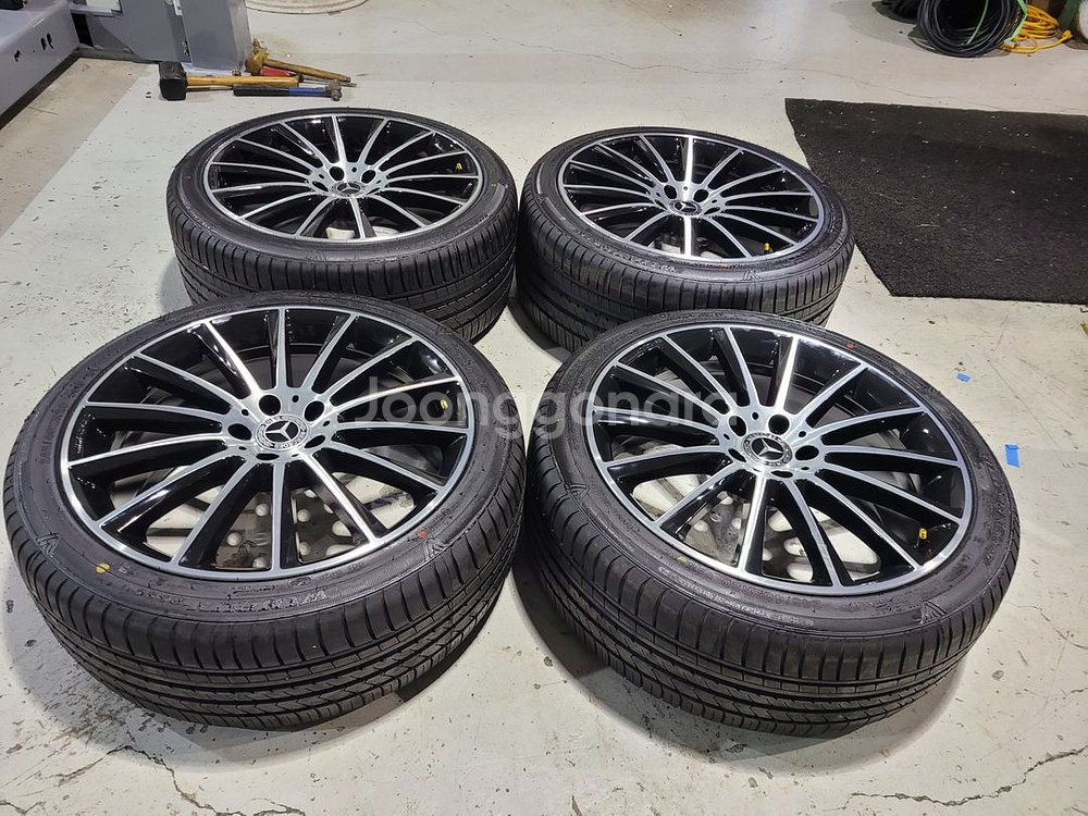 벤츠W222 S클래스 마차AMG 20인치 순정품휠타이어--1