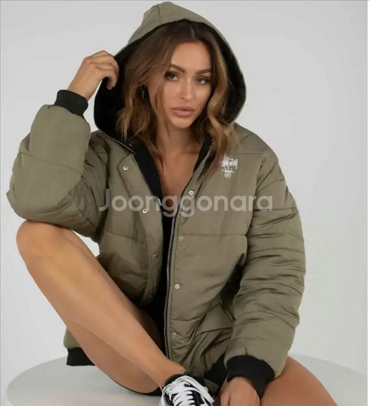 스투시 여성 파울러 리버서블 푸파 자켓(2번 시착)--0