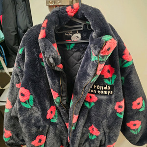 리미떼두두 장미 퍼자켓 XXXL