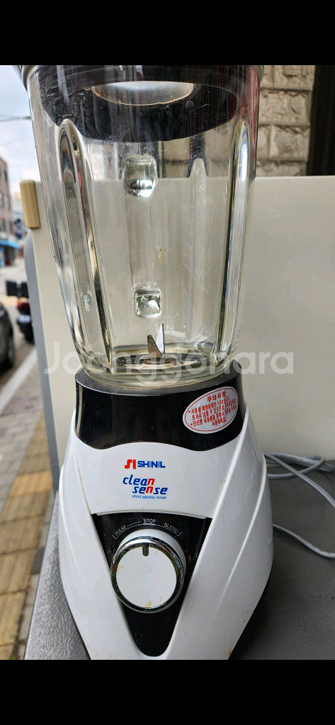 믹서기 작동잘됨 사용횟수 적음--0