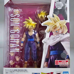 반다이 shf 드래곤볼 손오반 초사이어인 팝니다!!!