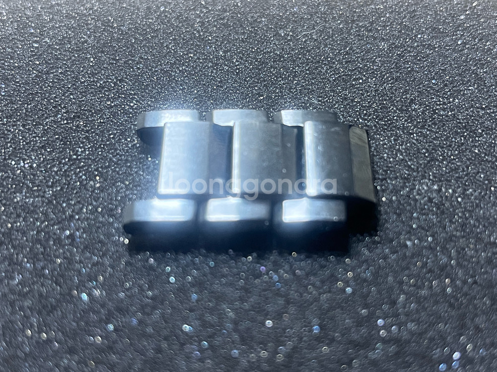 지샥 MTG-B3000BDE 블랙/골드 메탈 시계--5