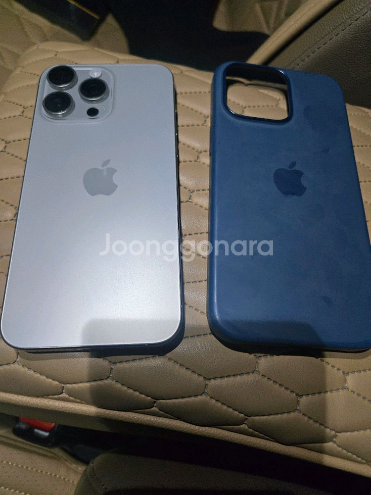 새상품급)아이폰15 프로맥스 1TB 내츄럴티타늄 판매. 싸이클 0--0