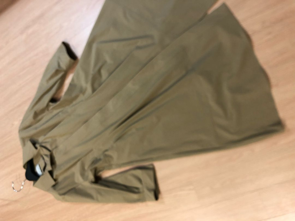 더아이잗 햅번 트렌치 셔츠 바스락 롱 원피스 자켓 코트 이미지