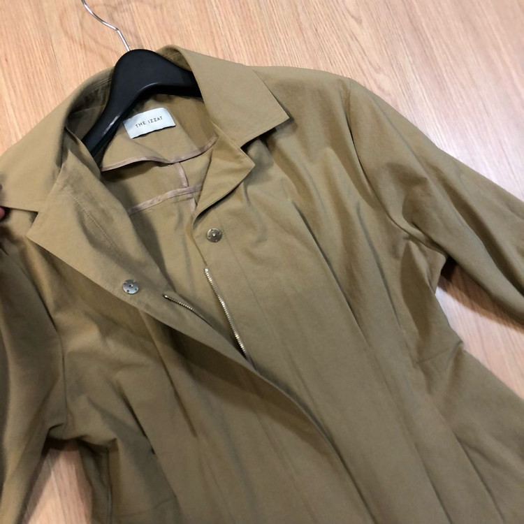 더아이잗 햅번 트렌치 셔츠 바스락 롱 원피스 자켓 코트 이미지