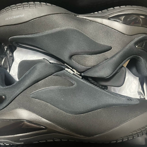 컨버스 샤이 001 블루 새상품 판매합니다 사이즈 270