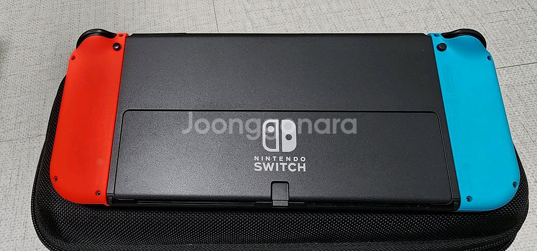닌텐도 스위치 OLED 본체 + 케이스--2