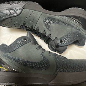 나이키 코비4 프로트로 새상품 판매합니다 사이즈 270