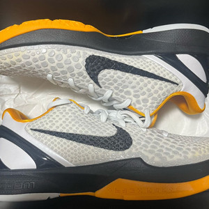 나이키 코비6 프로트로 델솔 새상품 판매합니다 사이즈 270