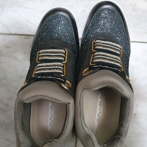 포나리나 굽높이 스니커즈(245/그레이/굽 6.5)