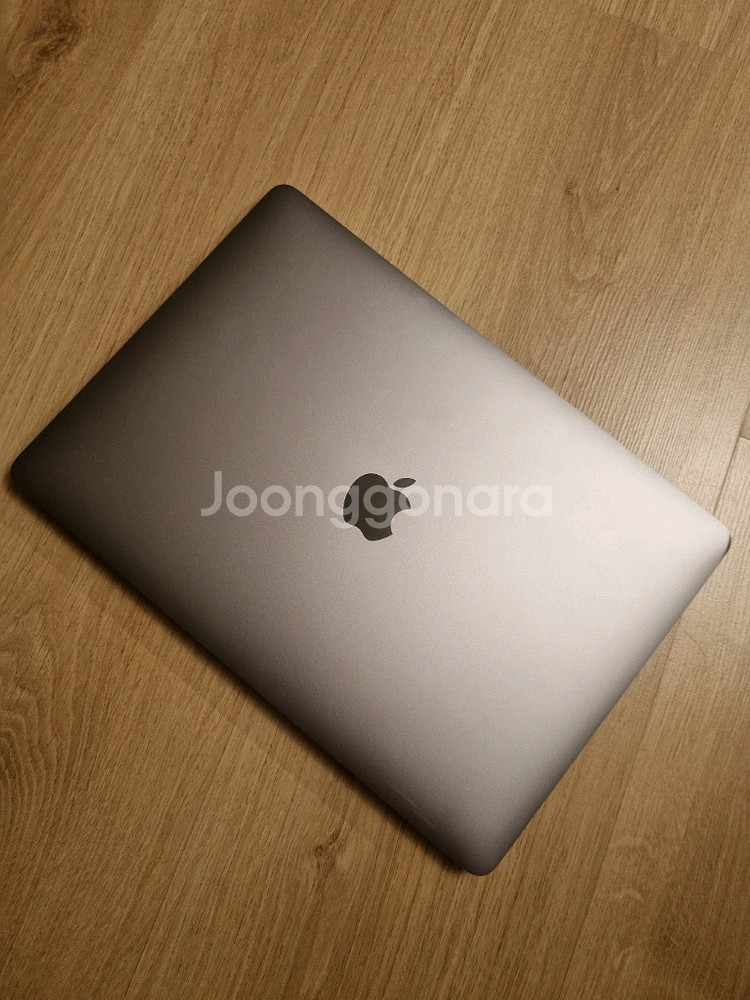 맥북 에어 M1 13인치 8GB/256GB--0