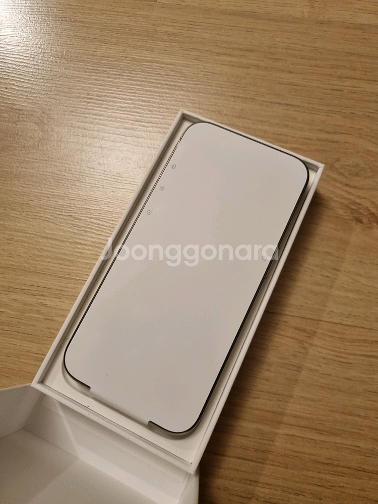 (새제품/리퍼)아이폰15 프로 네츄럴 티타늄 256GB--1