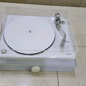 데논 DP-400 과 Andover Spinbase 스피커