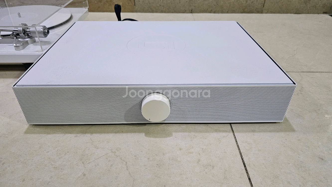 데논 DP-400 과 Andover Spinbase 스피커--3