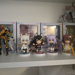 홀로라이브 넨도로이드 팝니다.