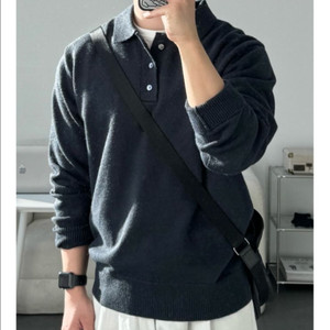 남자 카라 니트티 판매해요! (새상품)