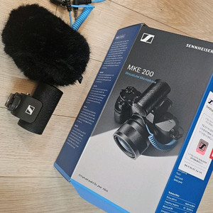 젠하시저 MKE200 카메라마이크