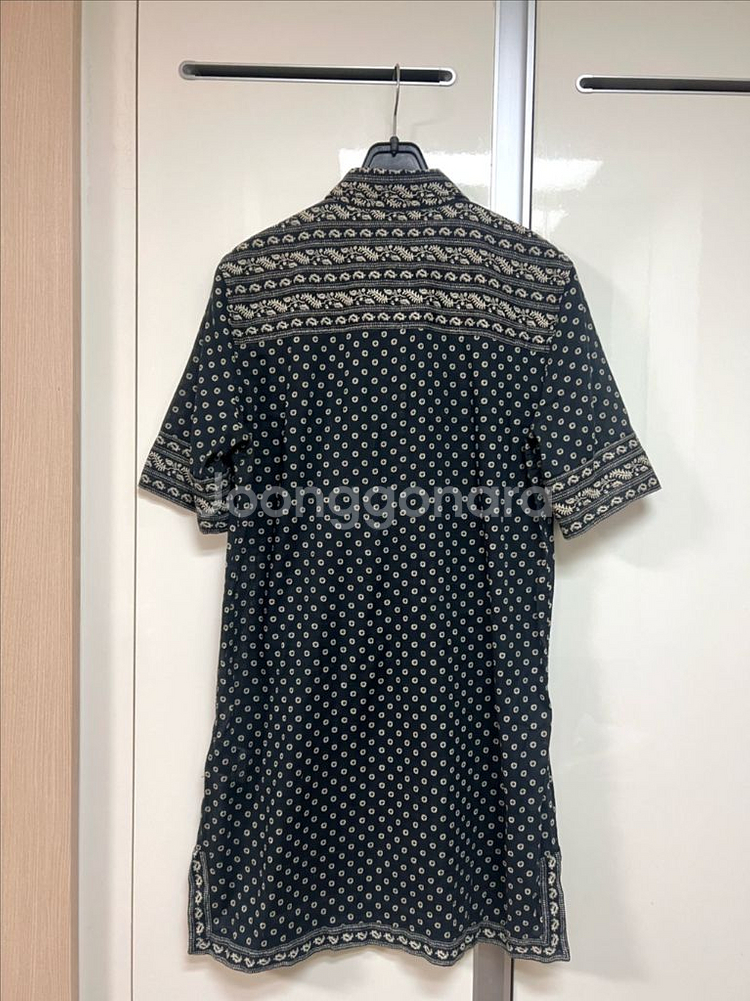 이자벨마랑 페이즐리 패턴 셔츠 미니원피스 반팔 블라우스 아사면 여행룩 휴가룩--13