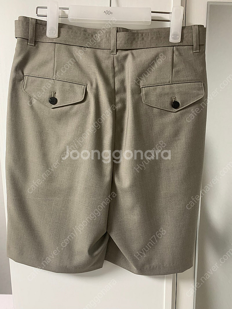 23ss어나더오피스 헤밍웨이 벨티드 반바지 밤부색상 00사이즈 새상품 판매--3