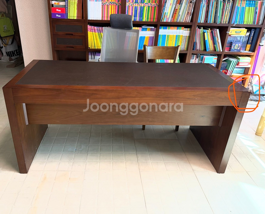 원목 데스크 책상 (진짜 가죽) 실구매가 100만원->95000원--5
