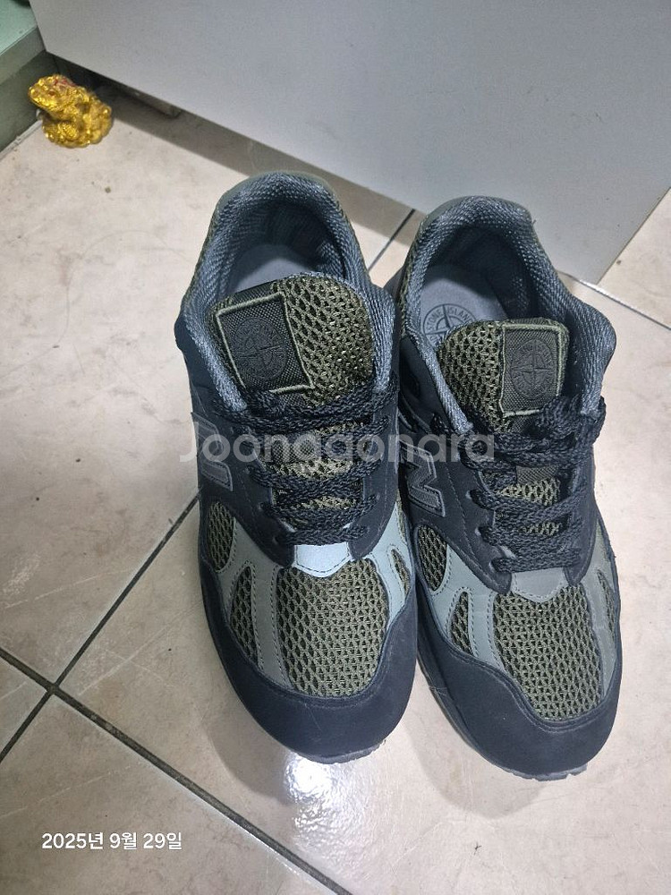 뉴발 스톤 콜라보 s.t--0