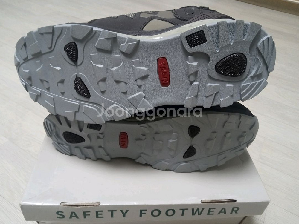 네파 안전화 265 메쉬 미끄럼방지 새제품 gt-88--2