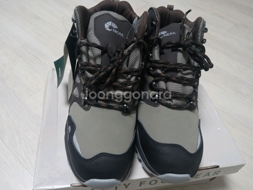 네파 안전화 265 메쉬 미끄럼방지 새제품 gt-88--3