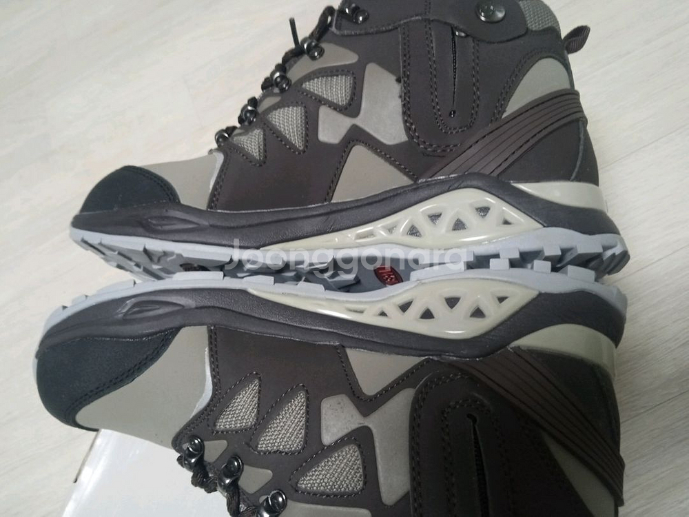 네파 안전화 265 메쉬 미끄럼방지 새제품 gt-88--4