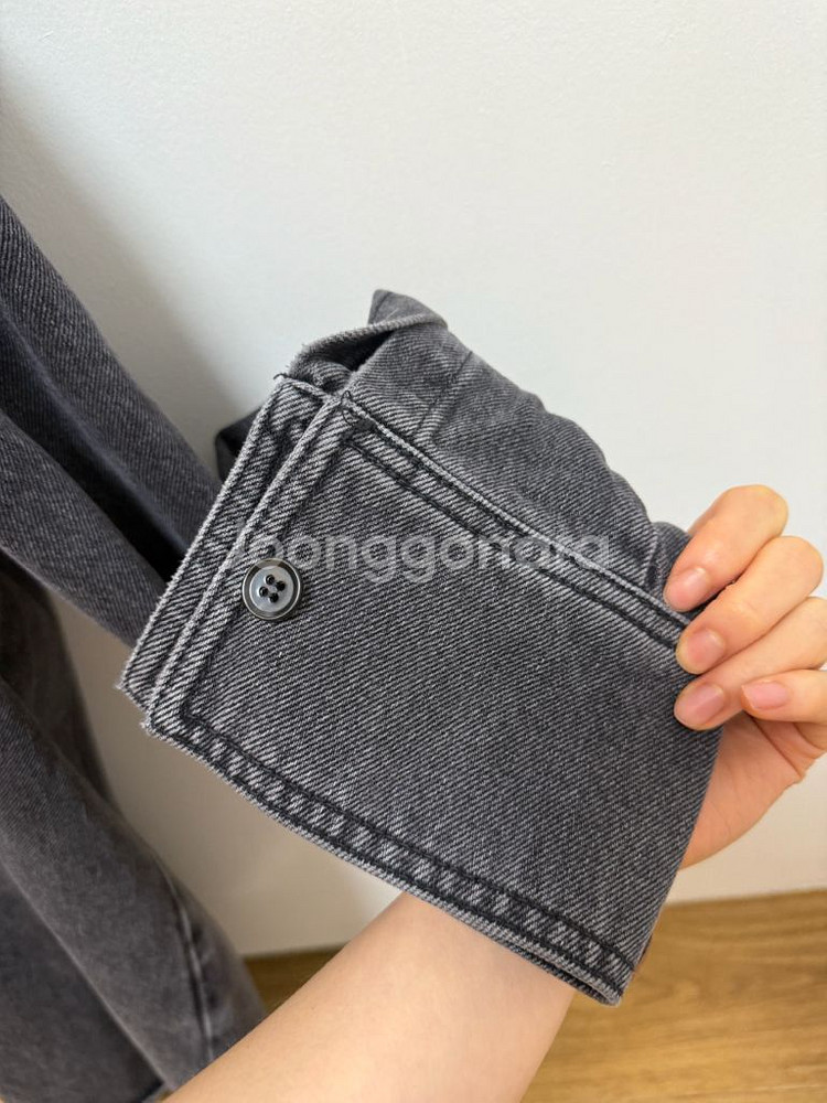 코스 릴렉스드 데님셔츠--11