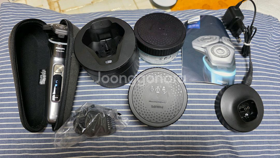 필립스 skinIQ 9000 시리즈 / 전기면도기 S9987 다크크롬 패키지 판매하여요--3