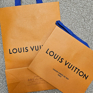 루이비통 / 샤넬 쇼핑백