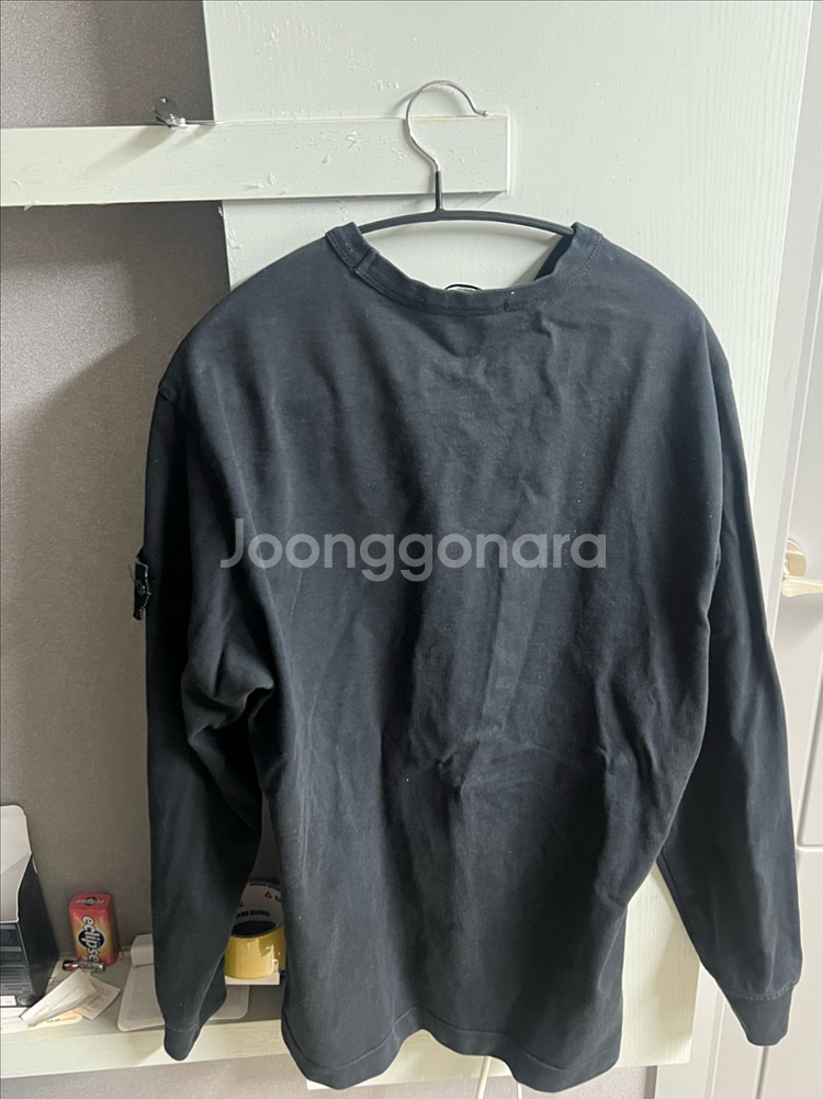 스톤아일랜드 맨투맨--1