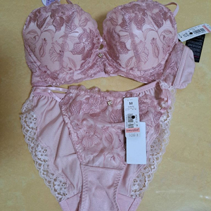 에메필 릴리 레이스 와키다카 브라 세트 75C,M새상품