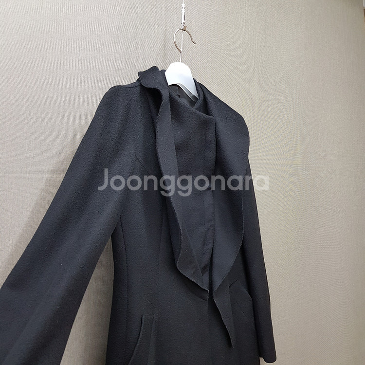 한섬 타임 드레이프 칼라 롱 코트 M사이즈--2