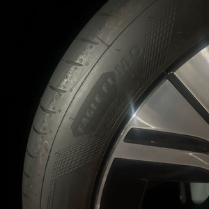 255/45R20 굿이어 이글 F1 어시메트릭5 1대분 (4개) 팝니다.