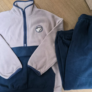 뉴발란스 키즈 플리스 상하복 세트 160