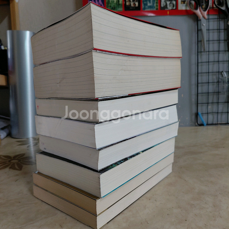 요네스뵈 레드브레스트 레오파드 넬레노이하우스 8권--1