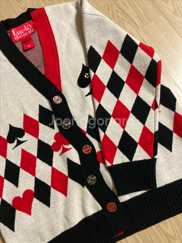럭키슈에뜨 디즈니 콜라보 가디건--7