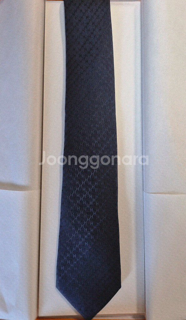 에르메스 파소네 뉴 H 타이 마린(네이비)팝니다--3