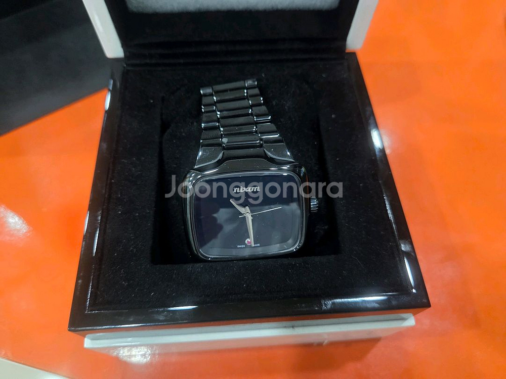 닉슨 세라믹 플레이어 시계워치 팝니다--0