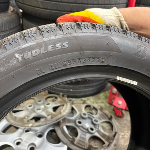 볼트 euv 윈터타이어 4개 브릿지스톤 블리작 아이스 215/50/17