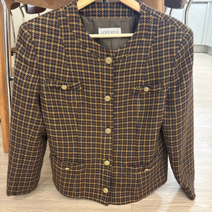 새상품 / 오브하트 러브리치 울 100% 자켓+ 스커트 세트 투피스 55반까지 추천!