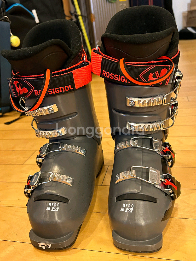 2223 로시뇰 주니어 스키부츠 65 235 팝니다--1